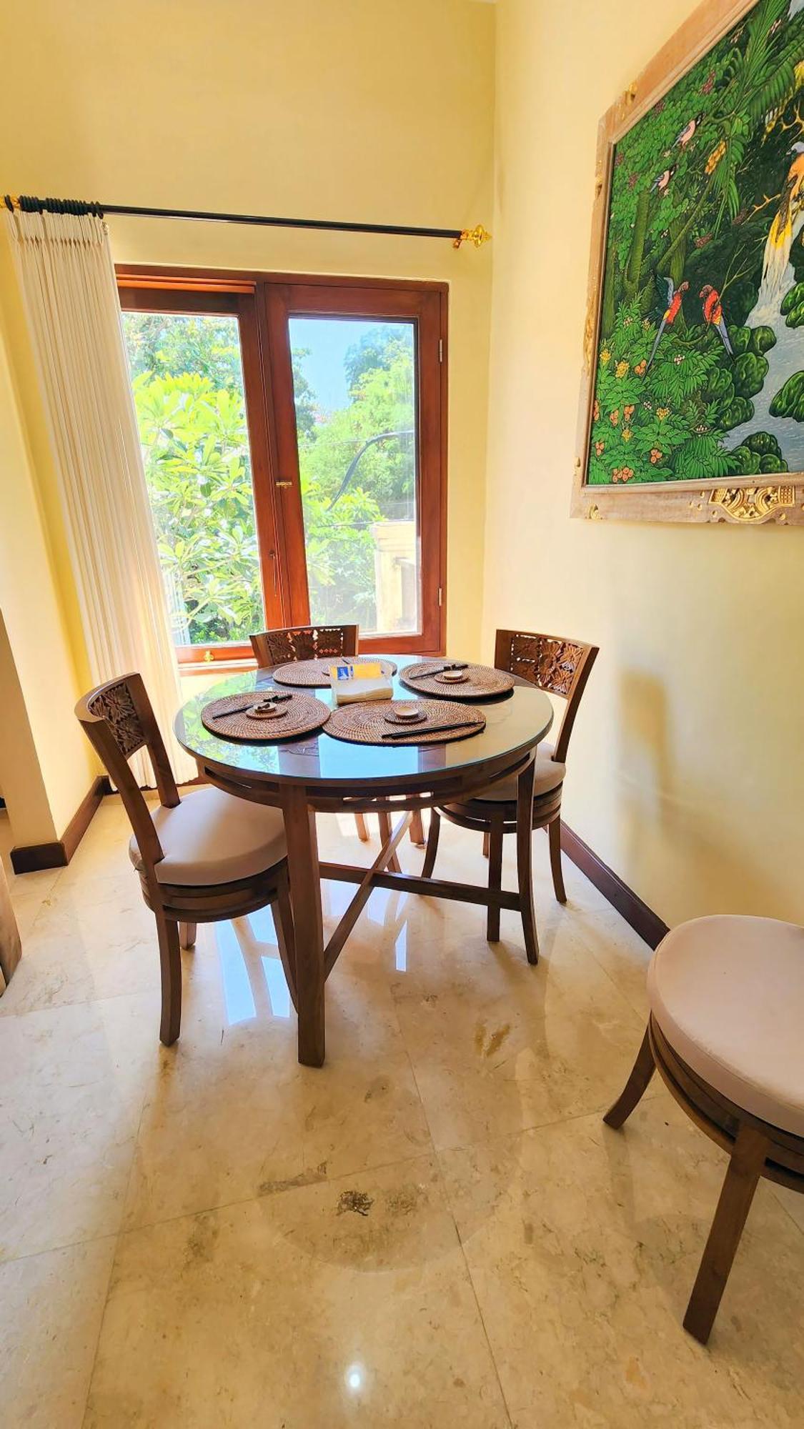 Bali Emerald Apartments Sanur  Exterior photo